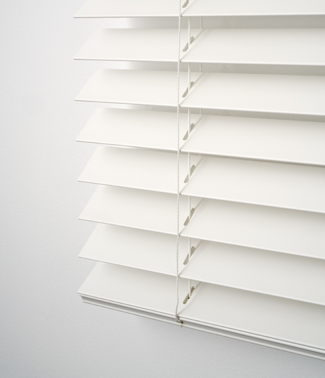 Venetian Blind - Vivid White (PVC)