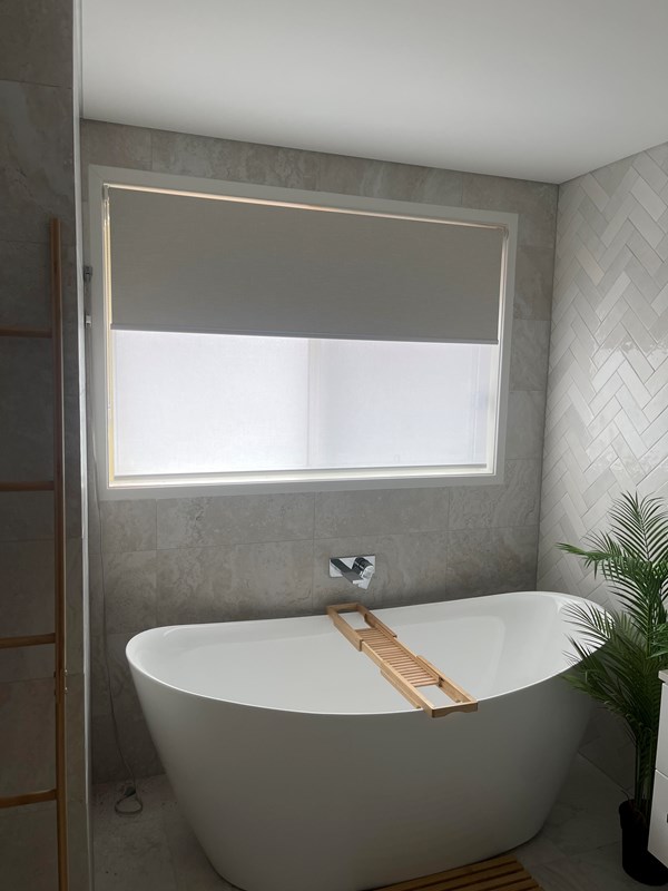 Roller Blind - Linesque Blockout Soba