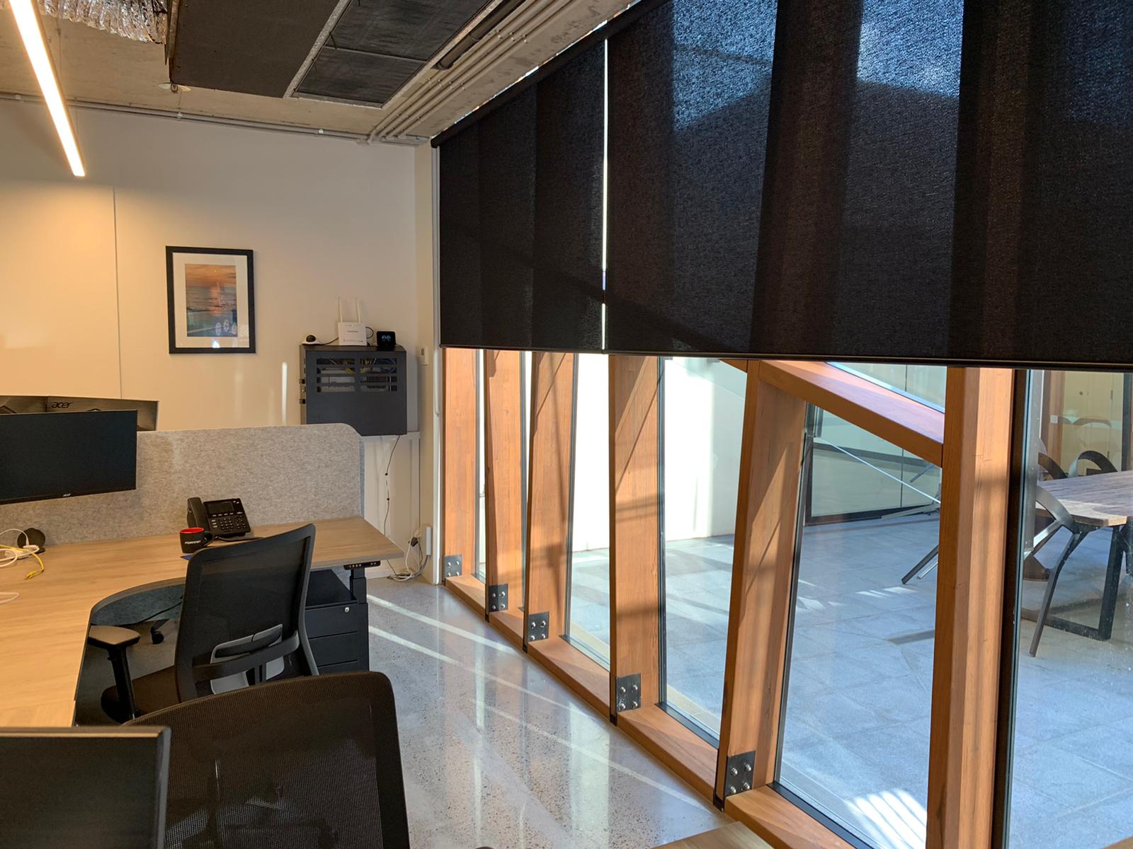 Roller Blind - Le Reve Light Filter Onyx