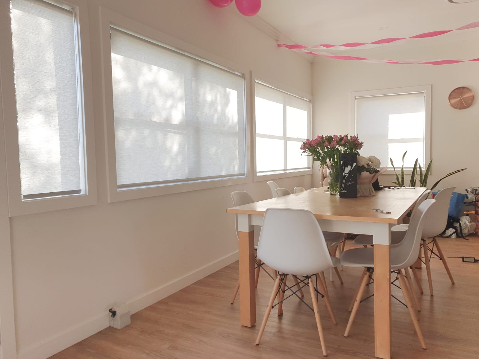 Express Roller Blind - Le Reve Light Filter Chalk